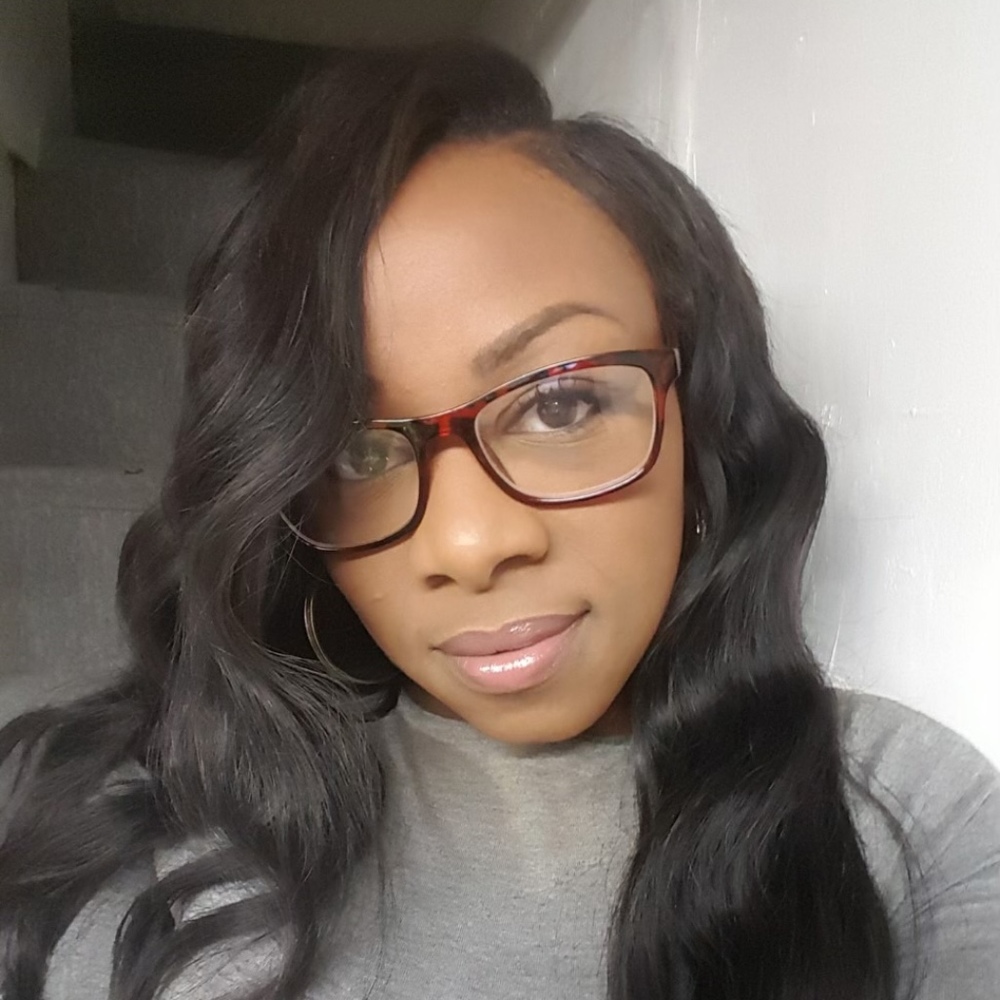Meet your Posher, Latoya